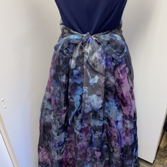 PROM // long dress - Picture 5 of 11